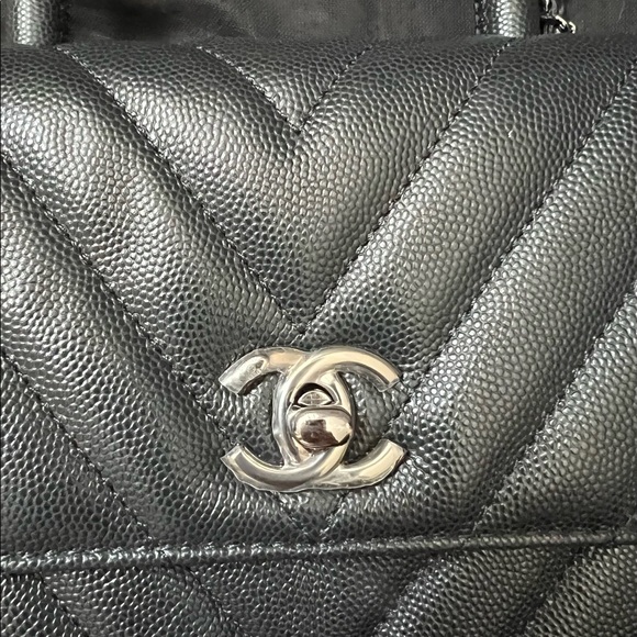 Chanel small/ mini coco chevron handle bag - Picture 8 of 10